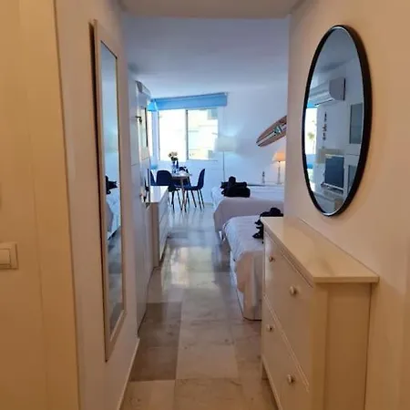 Frontline With Sea Views And Rooftop Pool Marbella