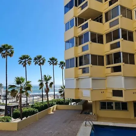 Frontline With Sea Views And Rooftop Pool *