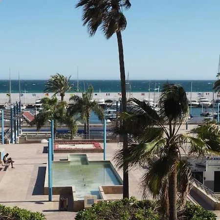 Frontline With Sea Views And Rooftop Pool