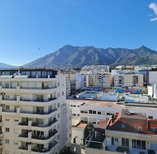 Frontline With Sea Views And Rooftop Pool Apartment